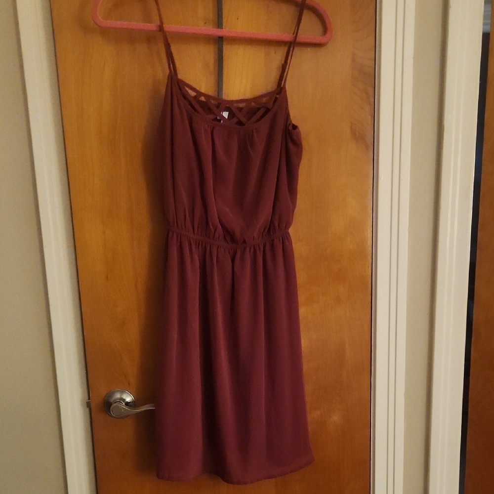 Elegant Burgundy Spaghetti Strap Dress